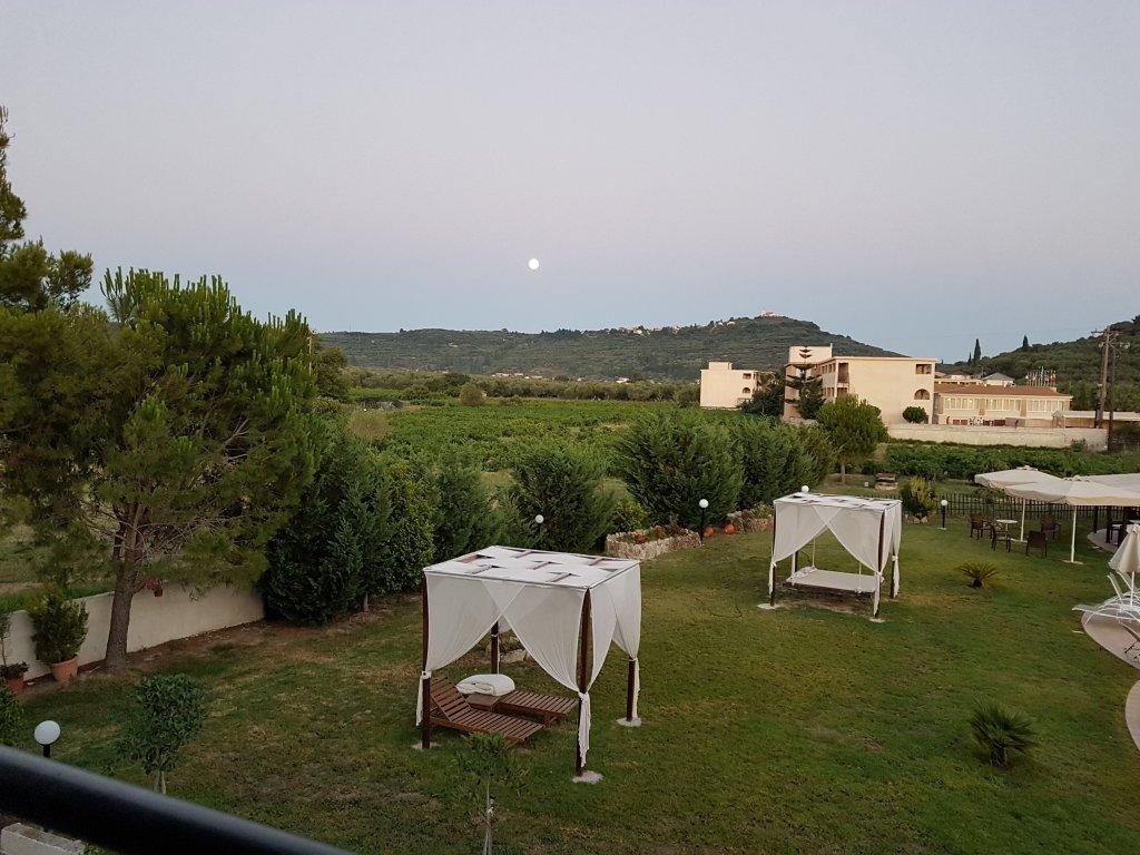 Eleni'S Garden & Castello Suites Alykanas  Zewnętrze zdjęcie
